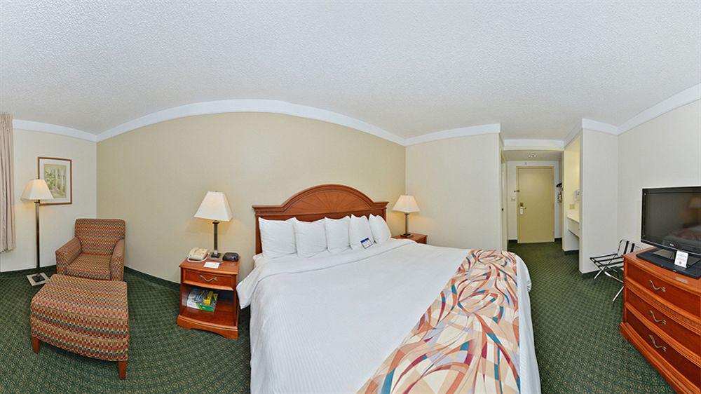 Best Western Airport Inn Fort Myers Exterior photo